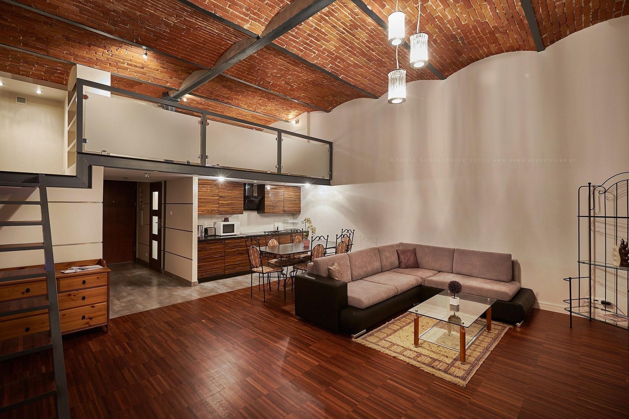 Loft Aparts 우치 외부 사진