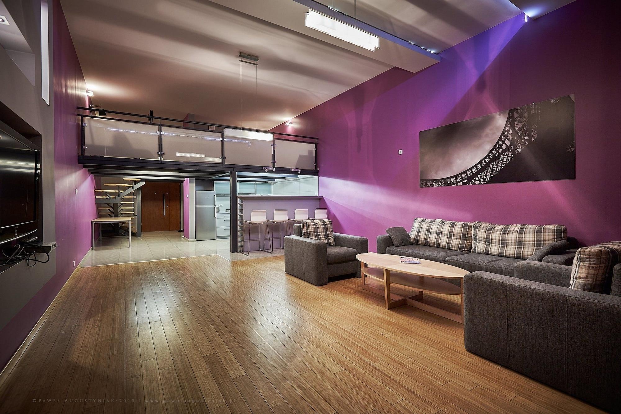 Loft Aparts 우치 외부 사진